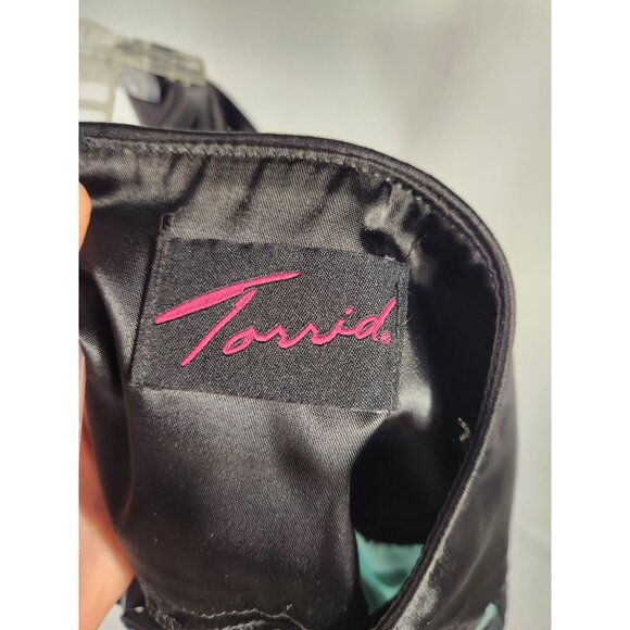 Torrid Womens Plus Skirt Circle Retro Pin Up Wedding Polka Dot 0X 12 - Picture 6 of 7